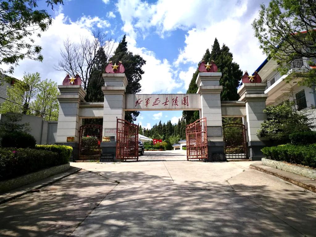 怒江旅游、怒江紅色線路推薦